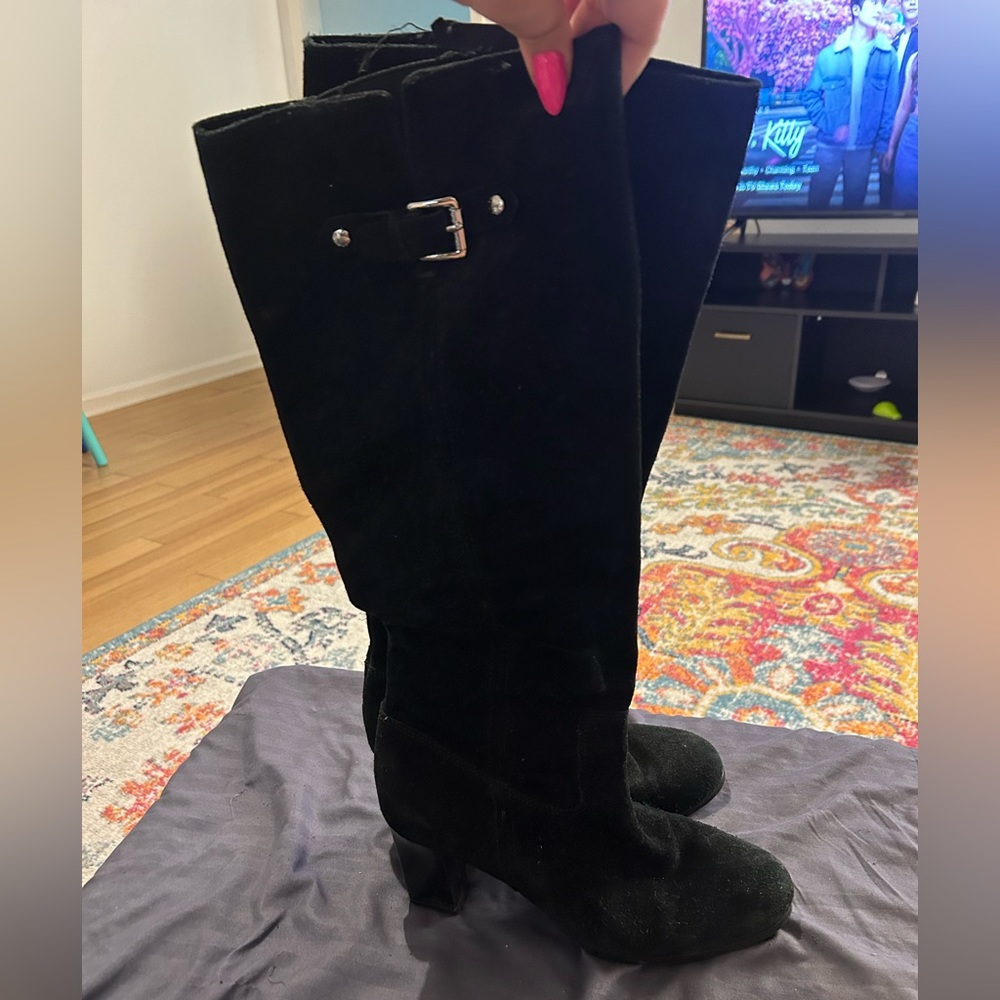 Micheal Kors Knee High boots size 10
